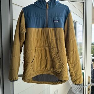 Patagonia Men's Two-Tone Puffer Jacket